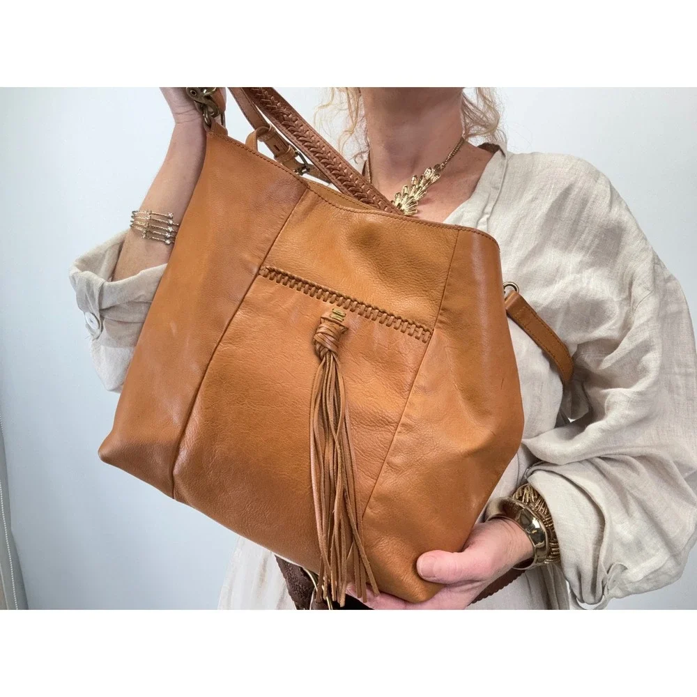 Lucky Brand Tan Leather Convertible Shoulder Bag Whipstitch Tassel Cognac
